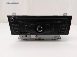 Usagé Radio/Lecteur CD Audi A4 Avant Quattro (B8) 3.0 TDI V6 24V Prix € 80,00 Règlement à la marge proposé par Autobedrijf Brooks