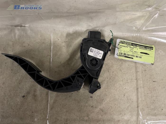 Begagnade Gaspedalsensor Audi A4 Avant Quattro (B8) 3.0 TDI V6 24V Pris € 15,00 Marginaltabell erbjuds av Autobedrijf Brooks