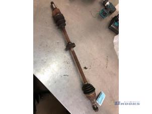 Used Front drive shaft, right Chrysler Neon II 2.0 16V LE,SE,CS,Sport Price € 25,00 Margin scheme offered by Autobedrijf Brooks