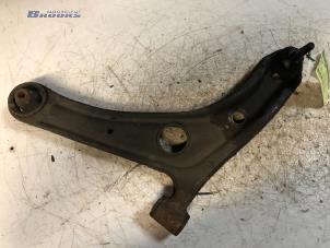 Used Front wishbone, left Toyota Yaris Verso (P2) 1.5 16V Price € 24,00 Margin scheme offered by Autobedrijf Brooks