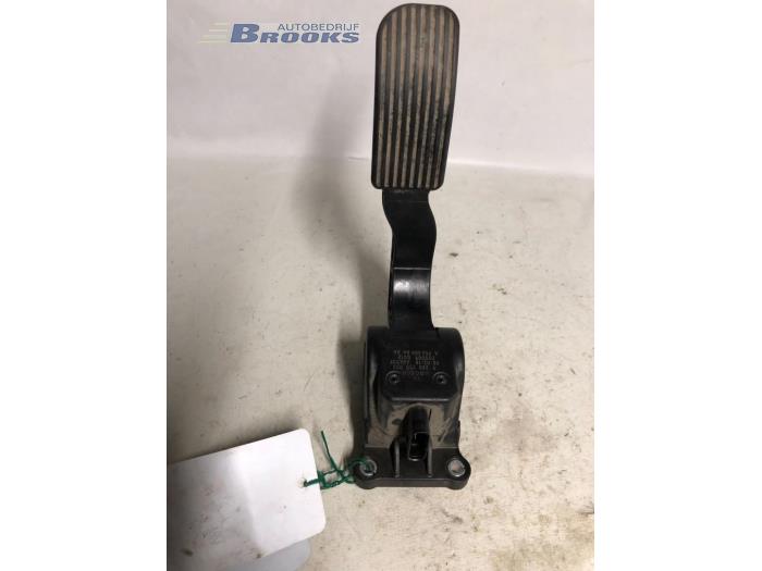 Begagnade Gaspedalsensor Volkswagen Crafter 2.5 TDI 30/32/35/46/50 Pris € 40,00 Marginaltabell erbjuds av Autobedrijf Brooks