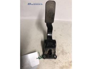 Used Throttle pedal position sensor Volkswagen Crafter 2.5 TDI 30/32/35/46/50 Price € 40,00 Margin scheme offered by Autobedrijf Brooks
