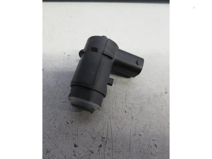 Usados Sensor PDC Dacia Duster (HS) 1.5 dCi Precio € 25,00 Norma de margen ofrecido por Autobedrijf Brooks