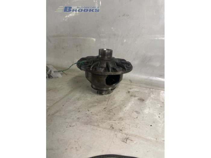 Front differential from a Opel Astra 1999