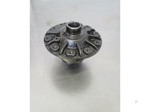 Used Front differential Opel Astra Price on request offered by Autobedrijf Brooks