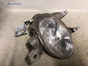 Used Fog light, front right Peugeot 206 (2A/C/H/J/S) 1.4 XR,XS,XT,Gentry Price € 10,00 Margin scheme offered by Autobedrijf Brooks