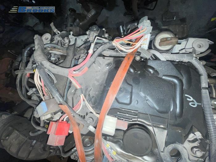 Motor van een Renault Scénic II (JM) 2.0 dCi 16V 150 2008