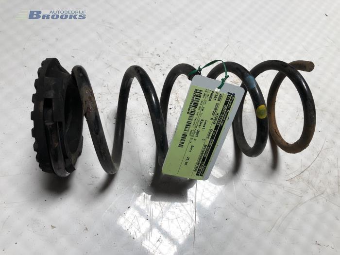 Rear coil spring from a Fiat Panda (169) 1.2 Fire 2007