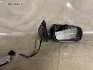 Used Wing mirror, right Seat Leon (1M1) 1.6 16V Price € 20,00 Margin scheme offered by Autobedrijf Brooks