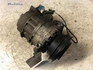 Używane Pompa klimatyzacji Volkswagen Passat (3B3) 1.9 TDI 130 Cena € 15,00 Procedura marży oferowane przez Autobedrijf Brooks