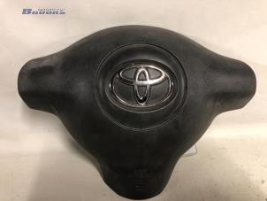 Usagé Airbag gauche (volant) Toyota Yaris (P1) 1.3 16V VVT-i Prix € 52,00 Règlement à la marge proposé par Autobedrijf Brooks