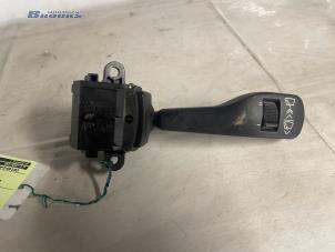 Usados Interruptor de limpiaparabrisas BMW 3 serie (E46/4) 318i 16V Precio € 20,00 Norma de margen ofrecido por Autobedrijf Brooks