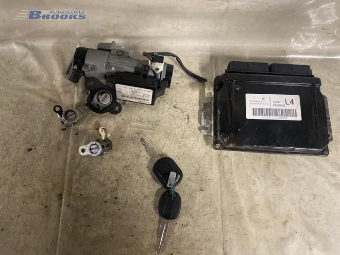 Used Engine management computer Chevrolet Lacetti (KLAN) 1.4 16V Price € 125,00 Margin scheme offered by Autobedrijf Brooks