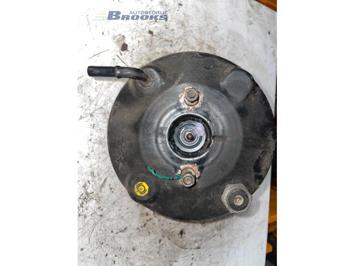 Usagé Servo frein Hyundai Terracan 2.9 CRDi 16V Prix € 75,00 Règlement à la marge proposé par Autobedrijf Brooks