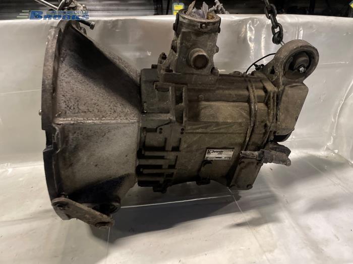 Gebrauchte Getriebe Renault Messenger B 120.55T Preis auf Anfrage angeboten von Autobedrijf Brooks