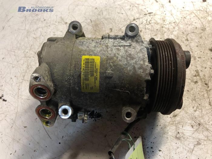 Usagé Pompe clim Ford Focus 2 Wagon 1.6 TDCi 16V 110 Prix € 80,00 Règlement à la marge proposé par Autobedrijf Brooks