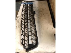 New Bumper grille Peugeot 106 Price on request offered by Autobedrijf Brooks