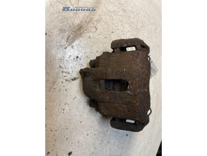 Used Front brake calliper, left Fiat Doblo (223A/119) 1.9 JTD Price € 24,00 Margin scheme offered by Autobedrijf Brooks