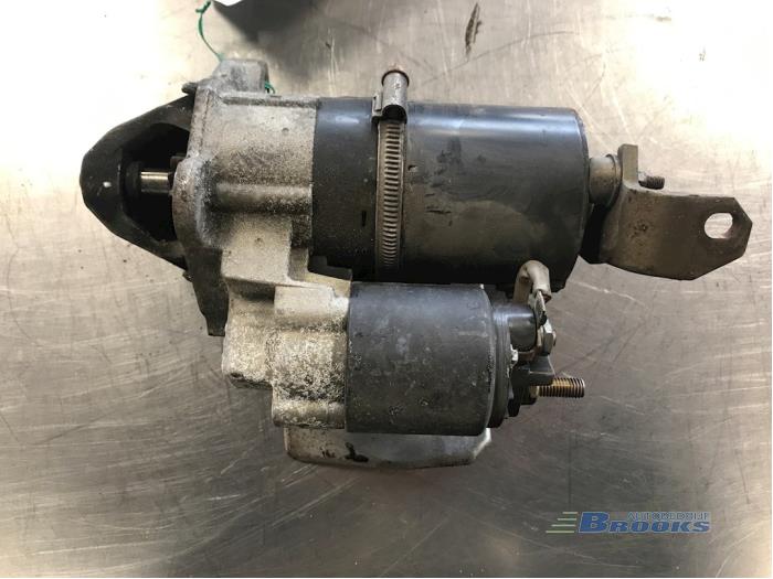 Usagé Démarreur Volkswagen Passat (3B2) 1.8 20V Prix € 15,00 Règlement à la marge proposé par Autobedrijf Brooks