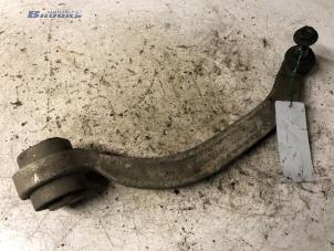 Used Front lower wishbone, left Volkswagen Passat (3B2) 1.8 20V Price € 20,00 Margin scheme offered by Autobedrijf Brooks