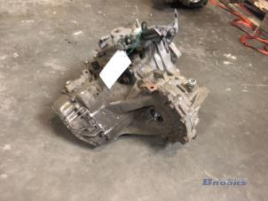 Getriebe van een Hyundai Getz 1.1i 12V 2003