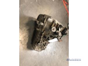 Getriebe van een Hyundai Getz 1.1i 12V 2003