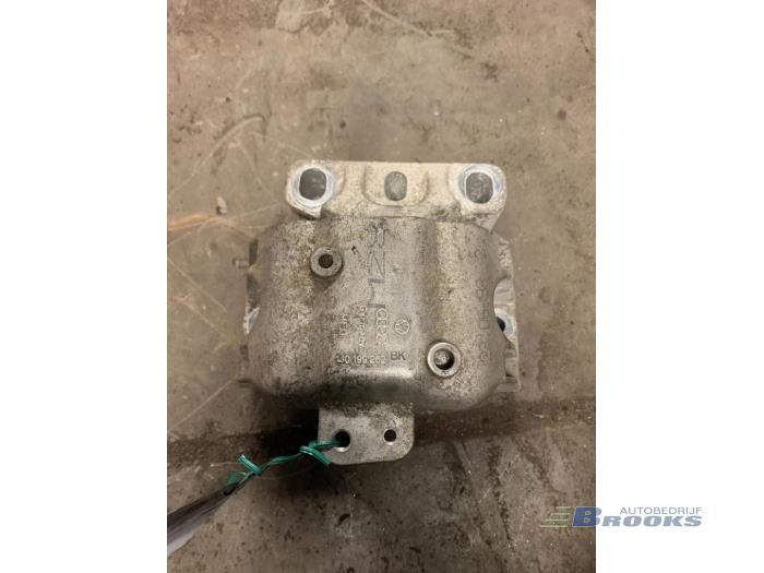 Gebrauchte Motorlager Volkswagen Golf IV (1J1) 1.4 16V Preis € 15,00 Margenregelung angeboten von Autobedrijf Brooks