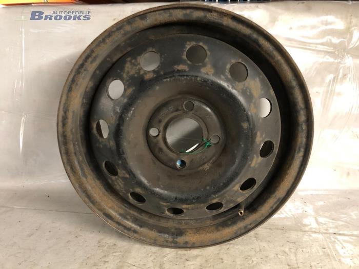 Wheel from a Renault Laguna I (B56) 1.8 1996