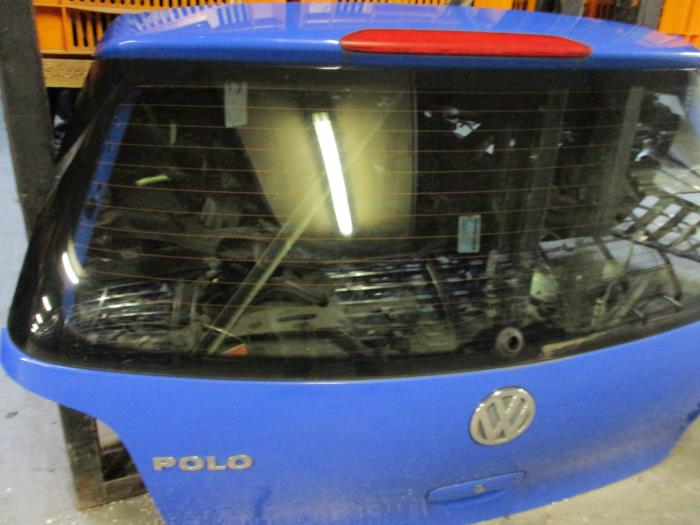 Heckklappe van een Volkswagen Polo IV (9N1/2/3) 1.2 2003