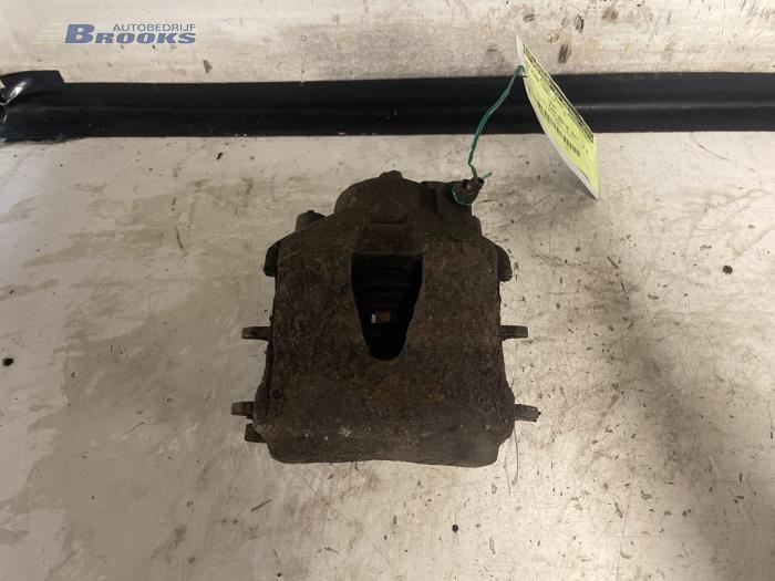 Gebrauchte Bremszange links vorne Volkswagen Polo IV (9N1/2/3) 1.2 Preis € 24,00 Margenregelung angeboten von Autobedrijf Brooks