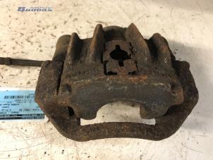 Used Rear brake calliper, right Peugeot Boxer (244) 2.8 HDi 127 Price € 25,00 Margin scheme offered by Autobedrijf Brooks