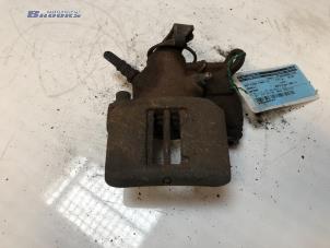 Used Rear brake calliper, left Renault Safrane I 2.2i RT Si,Vi 12V Price € 20,00 Margin scheme offered by Autobedrijf Brooks