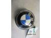 Tailgate handle from a BMW 1 serie (E87/87N) 118i 16V 2005
