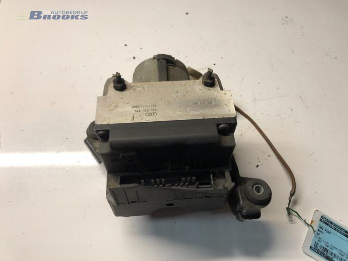 Gebrauchte ABS Pumpe Audi A4 (B5) 1.6 Preis € 25,00 Margenregelung angeboten von Autobedrijf Brooks