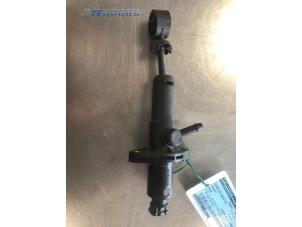 Used Clutch master cylinder Peugeot Boxer (244) 2.8 HDi 127 Price € 15,00 Margin scheme offered by Autobedrijf Brooks