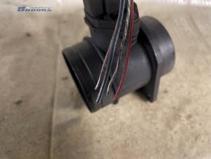 Luftmassenmesser van een Volkswagen Polo IV (9N1/2/3) 1.4 TDI 75 2003