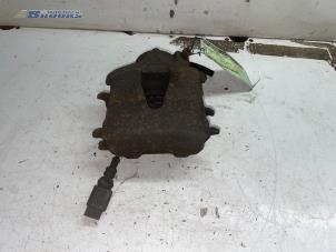 Used Front brake calliper, left Volkswagen Polo IV (9N1/2/3) 1.4 TDI 75 Price € 24,00 Margin scheme offered by Autobedrijf Brooks