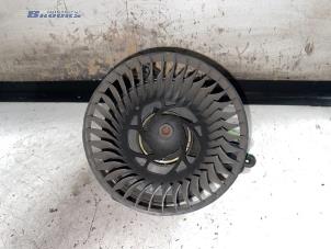 Usados Motor de ventilador de calefactor Peugeot Partner 1.9D Precio € 32,00 Norma de margen ofrecido por Autobedrijf Brooks