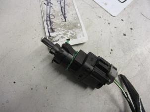 Used Brake light switch Ford Focus 2 1.6 TDCi 16V 90 Price on request offered by Autobedrijf Brooks