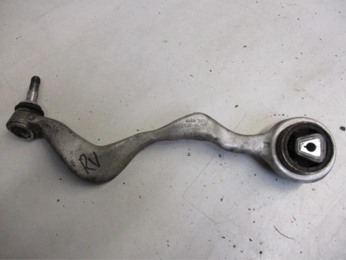 Front wishbone, right from a BMW 1 serie (E87/87N) 118d 16V 2007