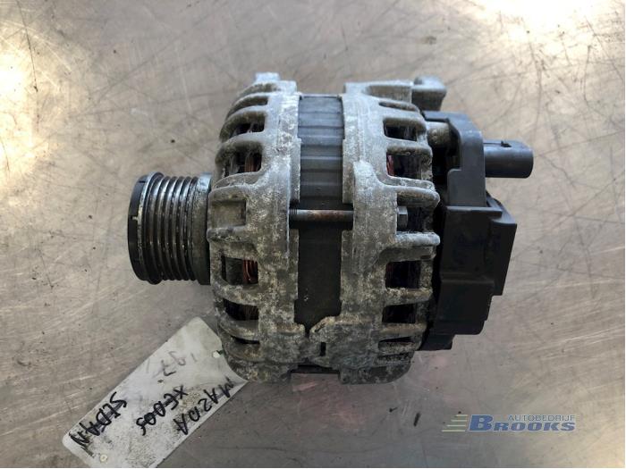 Gebrauchte Dynamo Iveco New Daily V 35C17SV Preis auf Anfrage angeboten von Autobedrijf Brooks