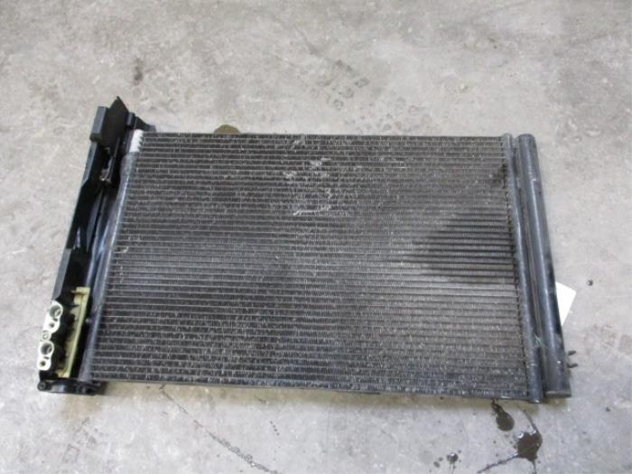 Air conditioning radiator from a BMW 3 serie (E90) 325i 24V 2005
