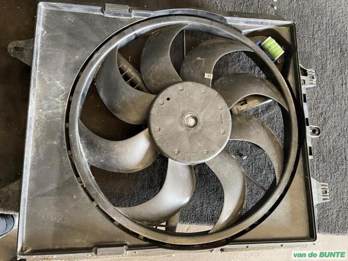 Cooling fans from a Fiat 500 Abarth 2017