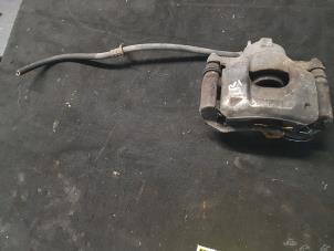 Used Front brake calliper, right Toyota Aygo (B10) Price € 25,00 Margin scheme offered by van de Bunte Teuge B.V.