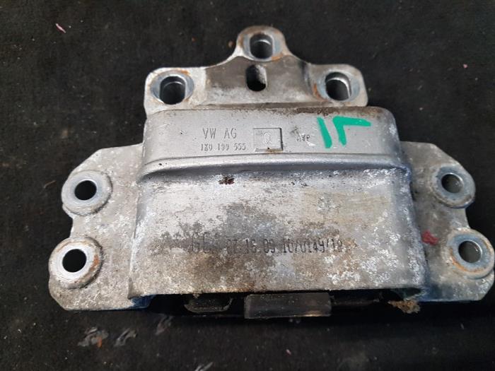 Used Engine mount Volkswagen Golf VI (5K1) 2.0 TDI 16V Price € 52,50 Margin scheme offered by van de Bunte Teuge B.V.