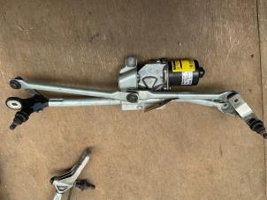 Used Front wiper motor BMW 1-Serie Price on request offered by van de Bunte Teuge B.V.