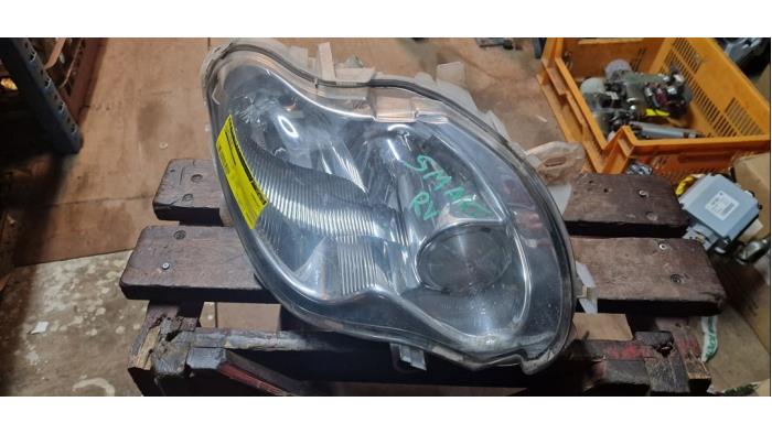 Używane Reflektor prawy Smart Rózne Cena na żądanie oferowane przez van de Bunte Teuge B.V.