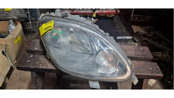 Używane Reflektor prawy Smart Rózne Cena na żądanie oferowane przez van de Bunte Teuge B.V.