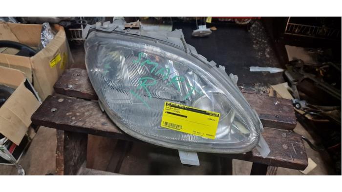 Używane Reflektor prawy Smart Rózne Cena na żądanie oferowane przez van de Bunte Teuge B.V.