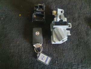 Used Ignition lock + key Volvo V40 (MV) 2.0 D4 16V Price € 100,00 Margin scheme offered by van de Bunte Teuge B.V.